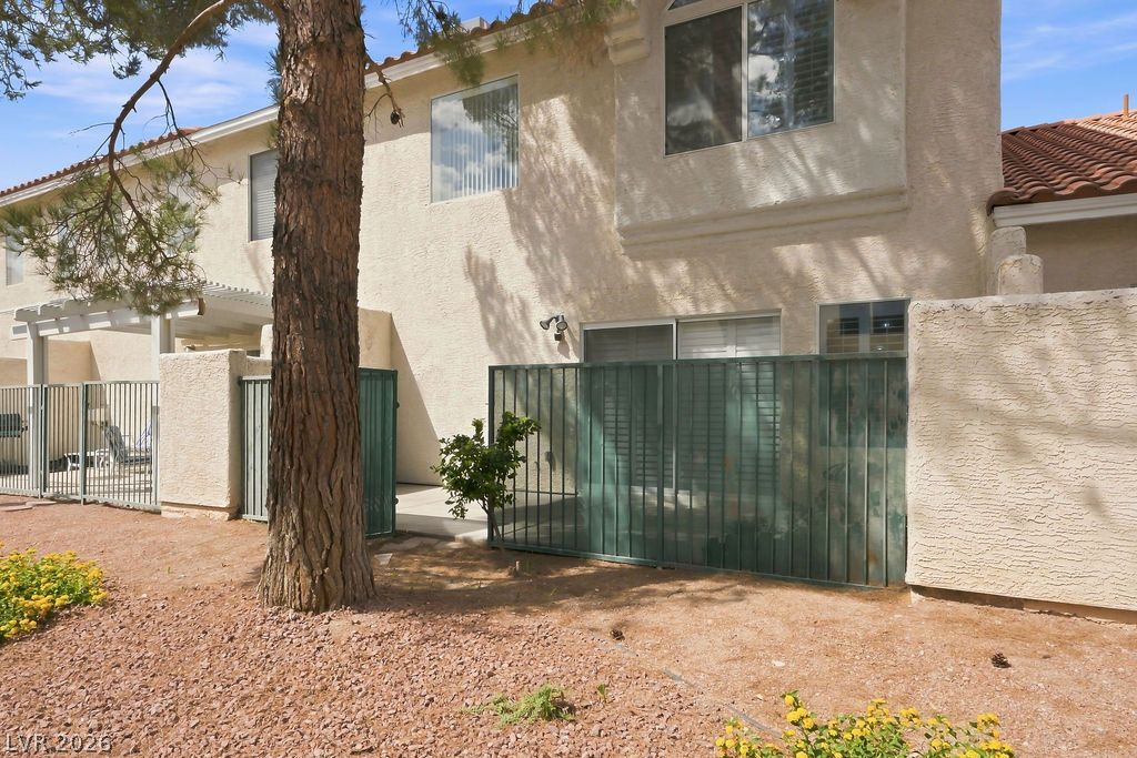 5248 Sunny Beach Lane Property Photo 43