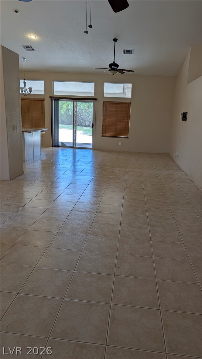 160 Channel Dr Drive Property Photo 3