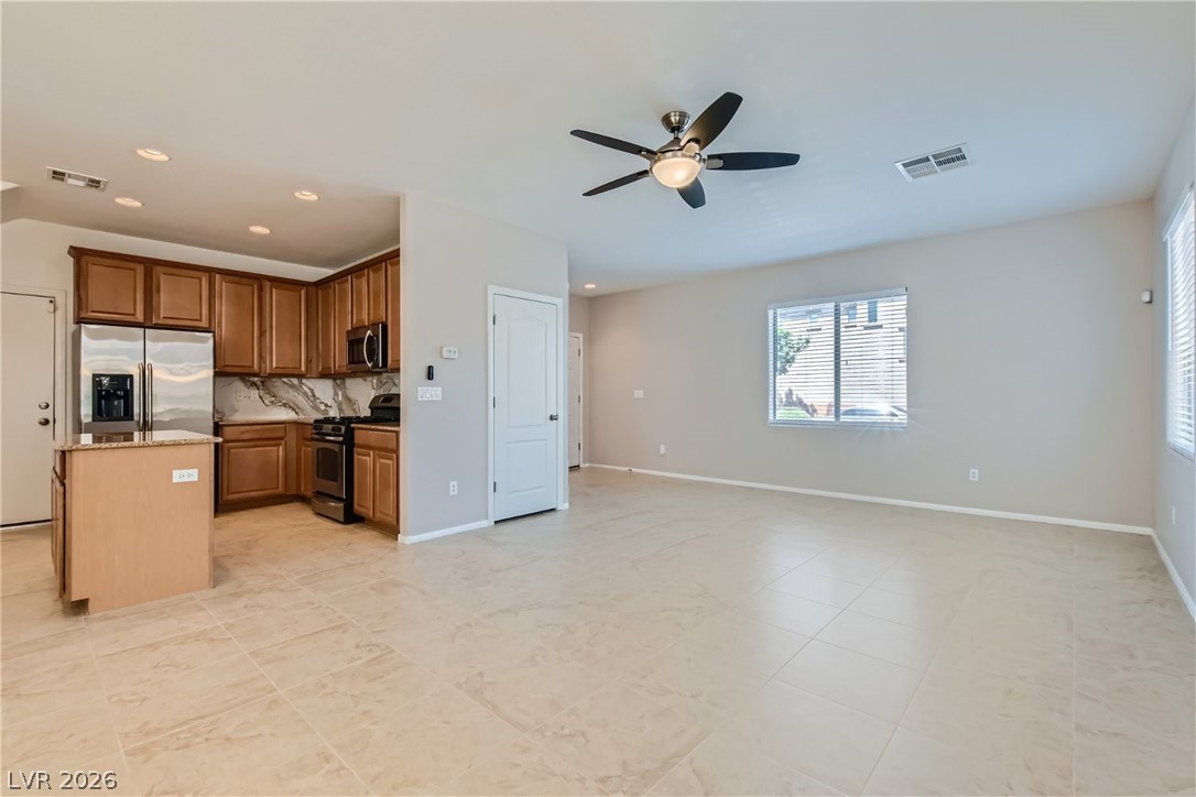 665 Calamus Palm Place Property Photo 8