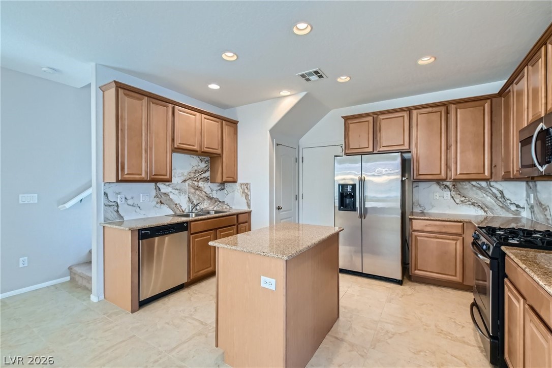 665 Calamus Palm Place Property Photo 10