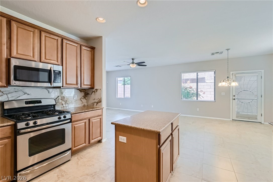665 Calamus Palm Place Property Photo 11