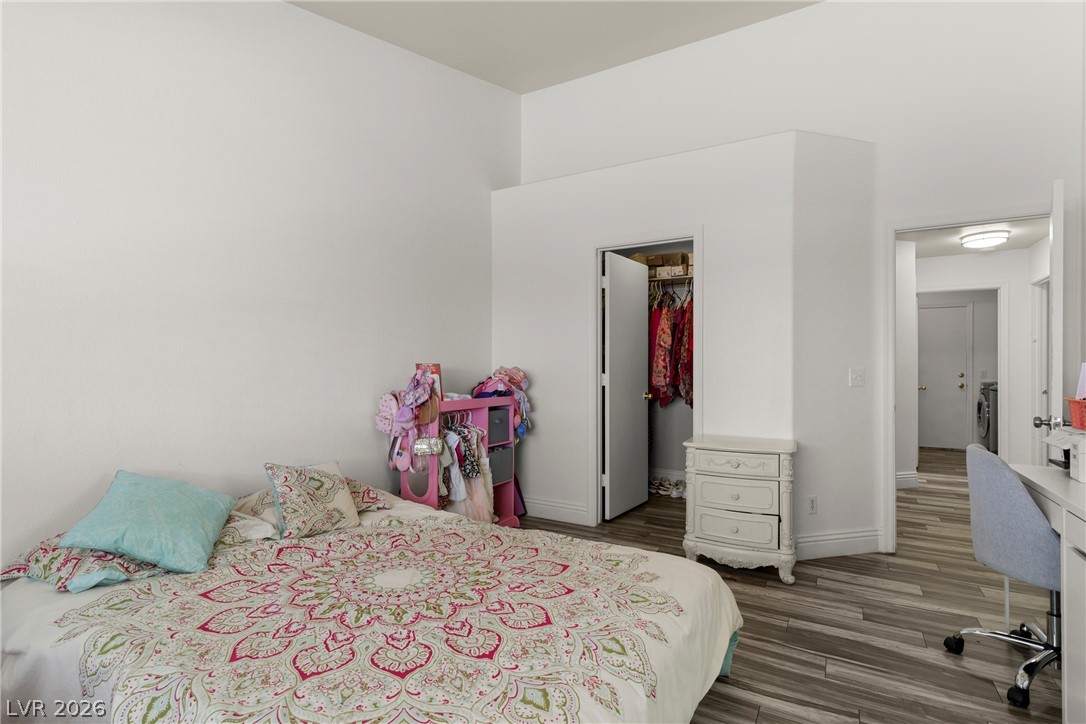 5438 Iberville Street Property Photo 26