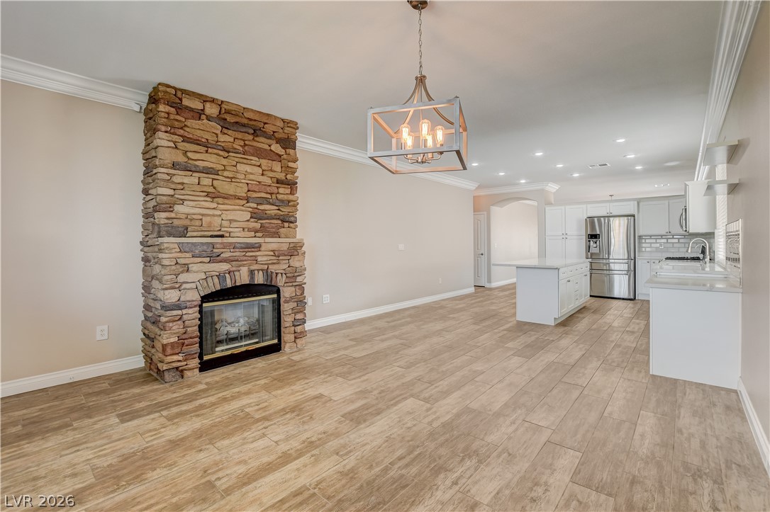 1720 Timber Cove Court Property Photo 9