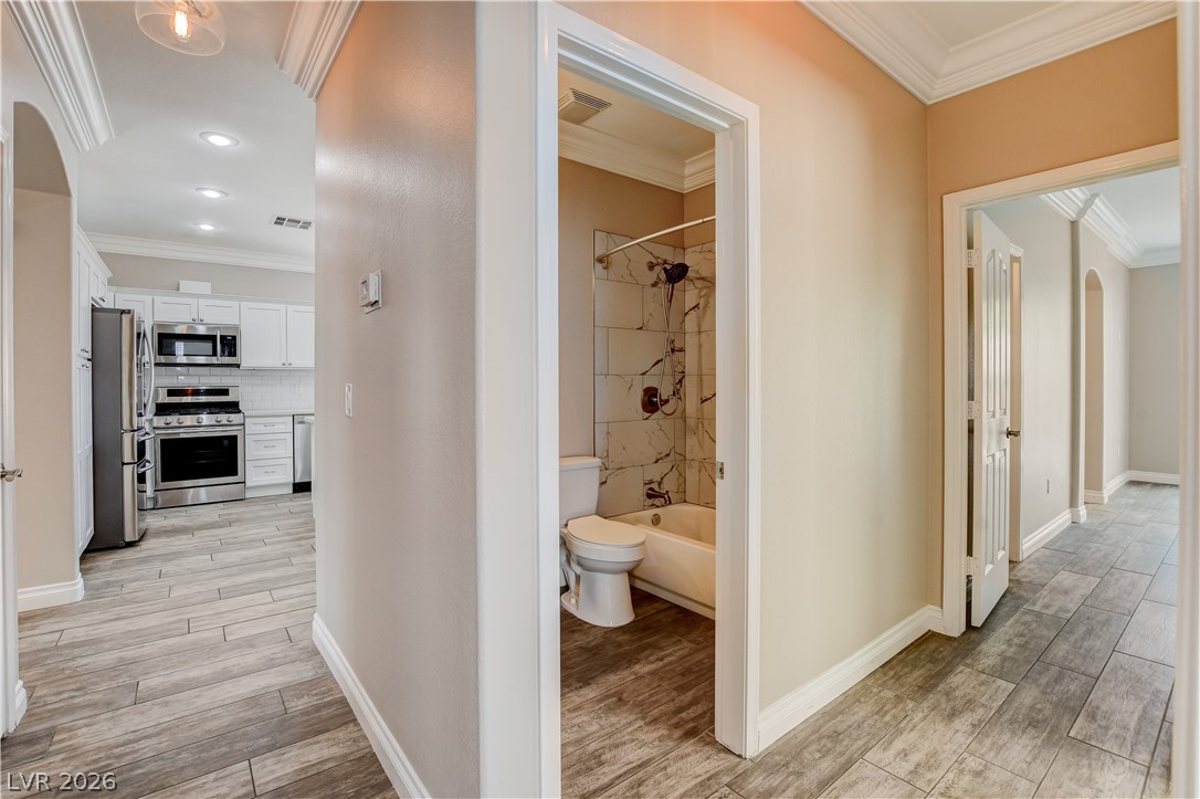 1720 Timber Cove Court Property Photo 30