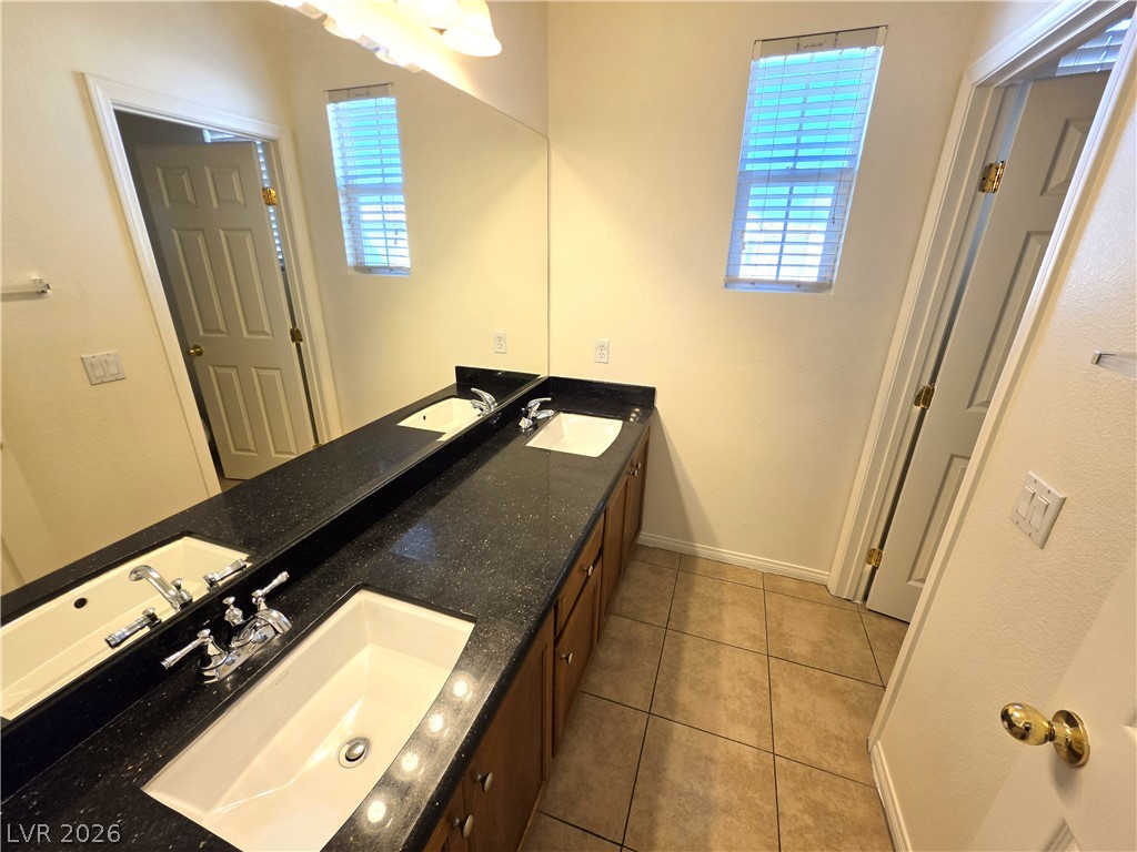 6283 Sunset Spring Avenue Property Photo 10