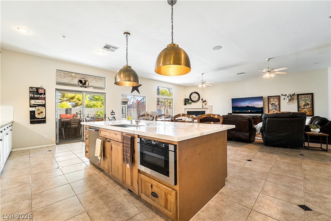 1580 Bamboo Bay Drive Property Photo 13