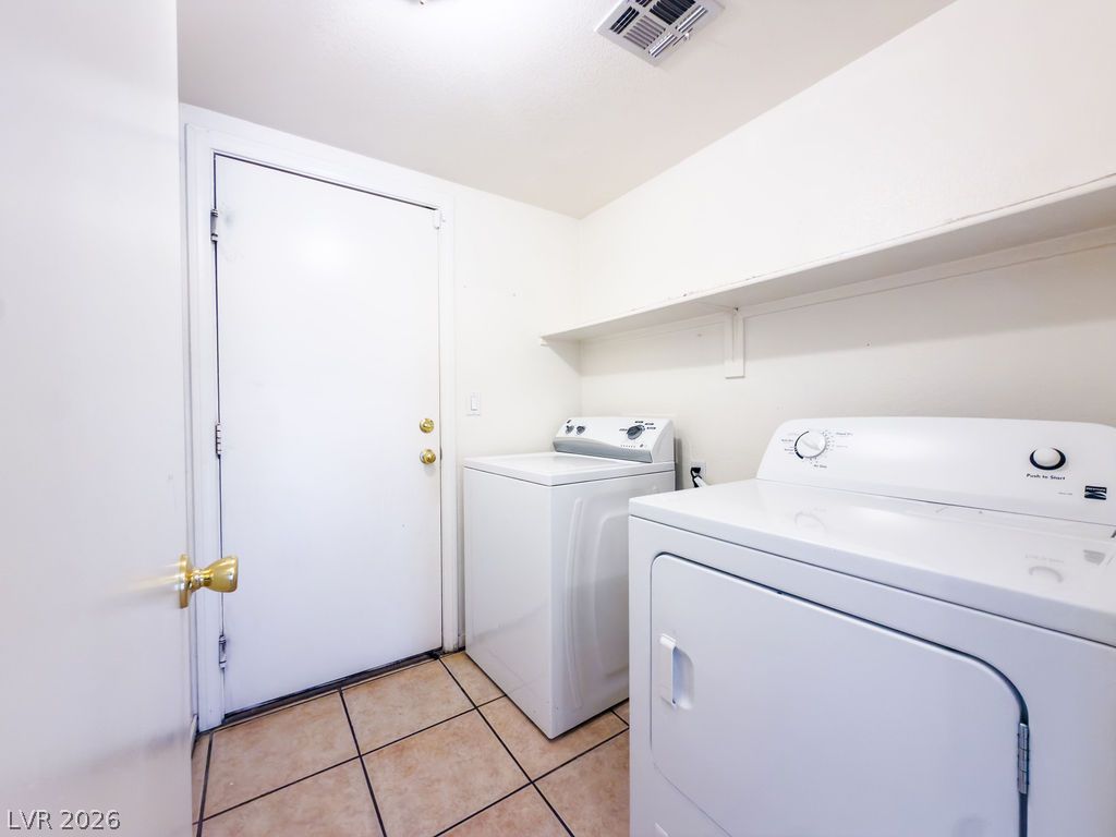4401 Gracemont Avenue Property Photo 9