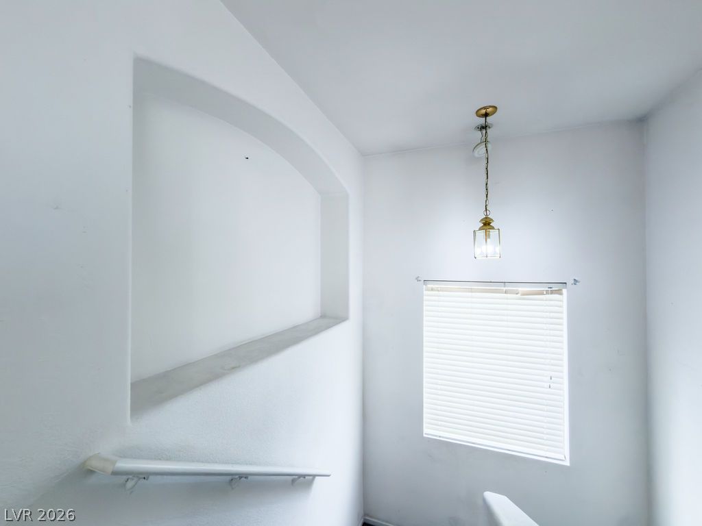 4401 Gracemont Avenue Property Photo 21