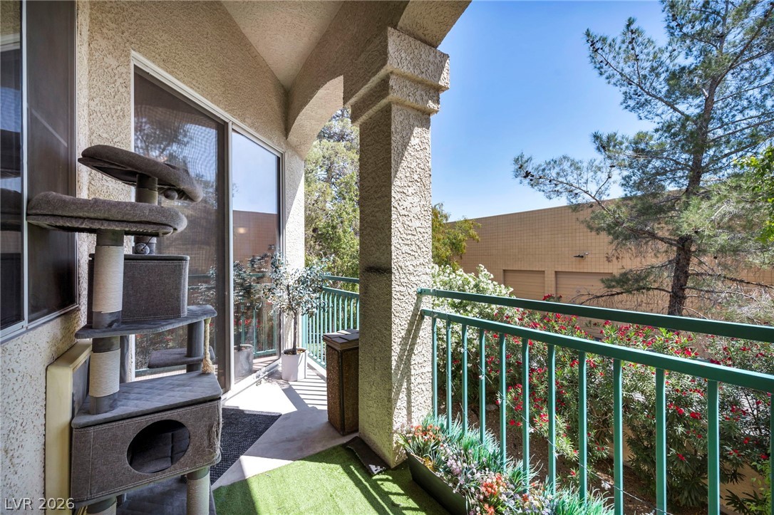 5155 West Tropicana Avenue 2100 Property Photo 21