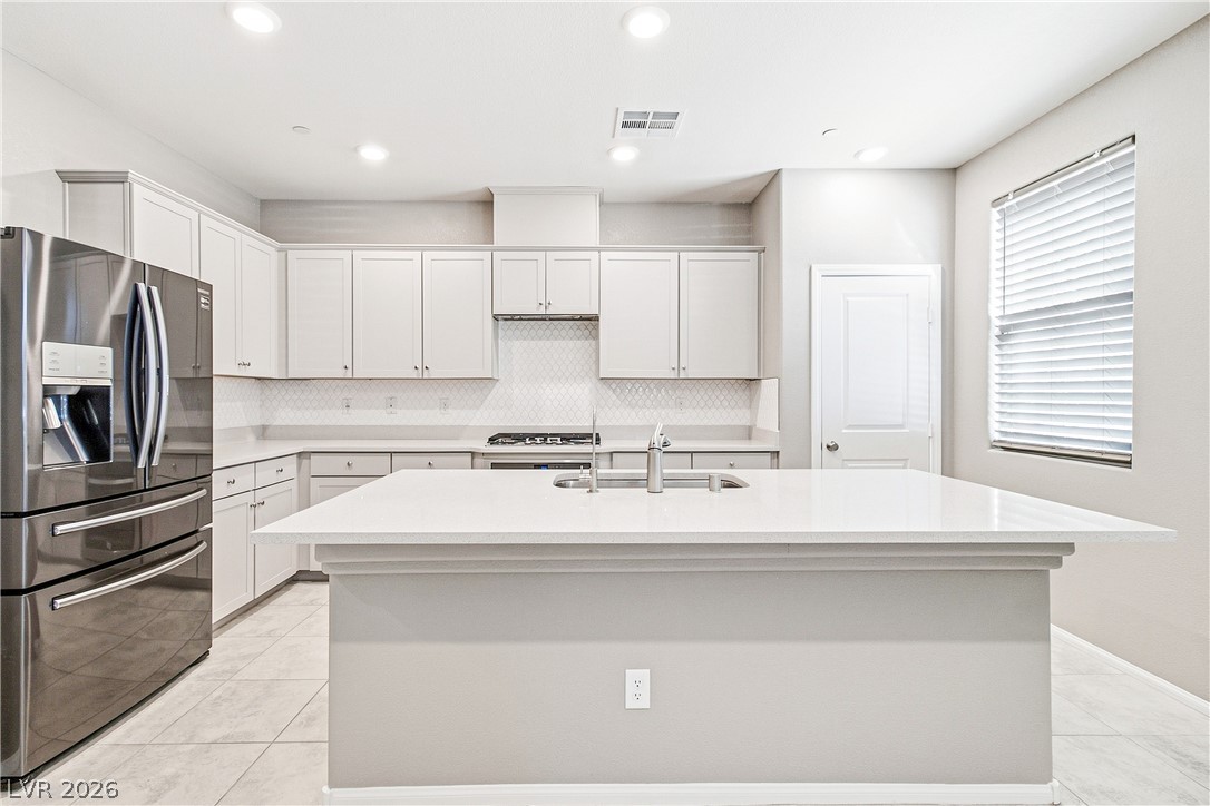 2834 Turnstone Ridge Street Property Photo 1