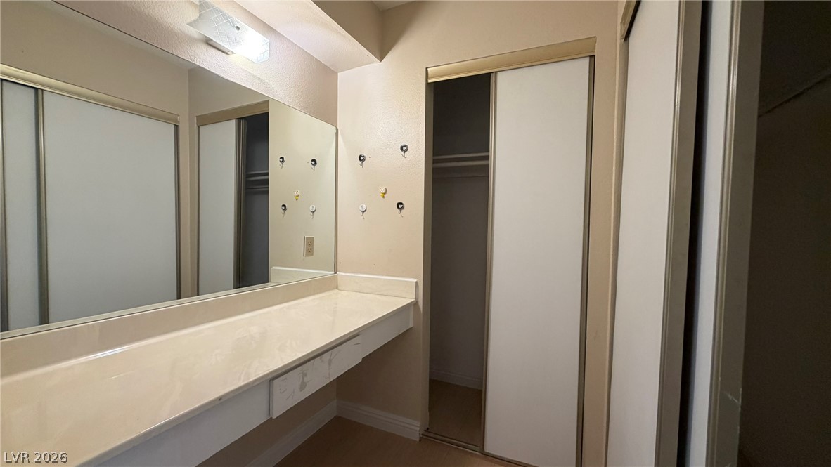 6368 Spring Meadow Drive Property Photo 21
