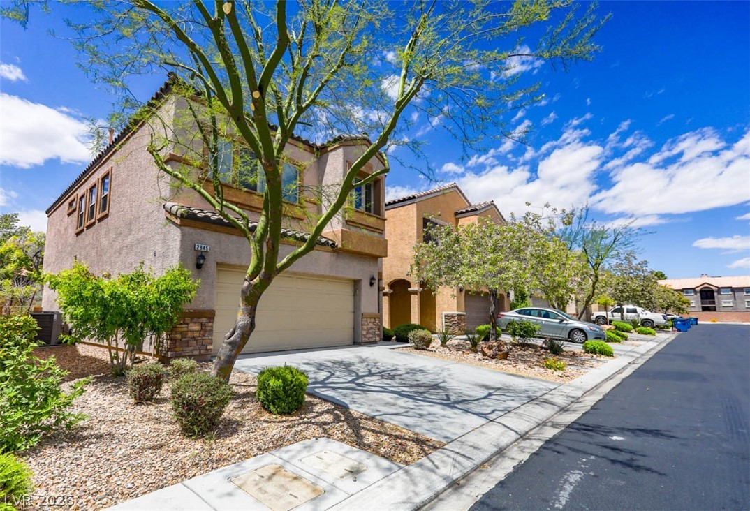 2812470 Property Photo 2