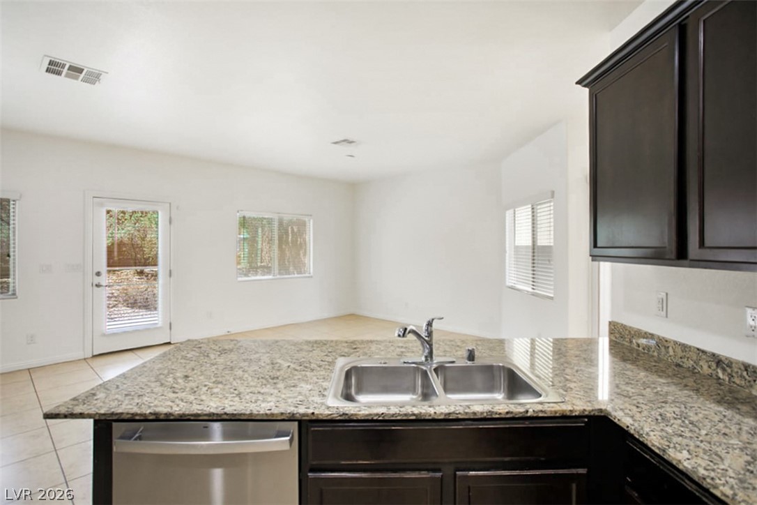 2812470 Property Photo 10