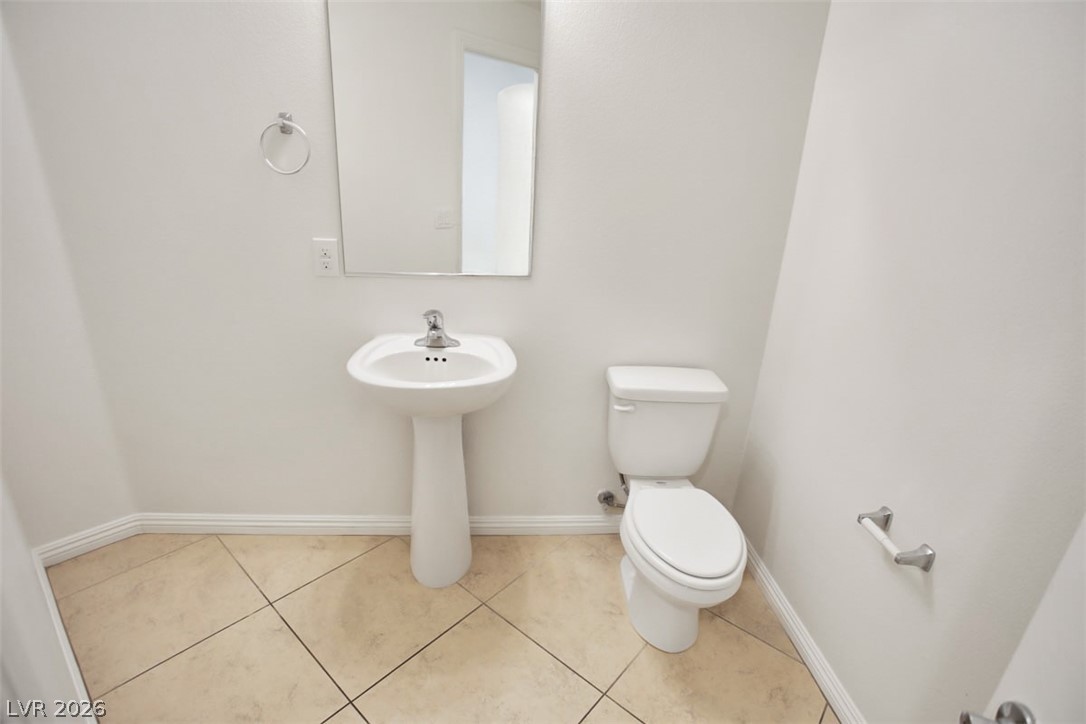 2812470 Property Photo 12