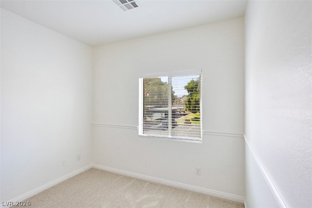 2812470 Property Photo 31
