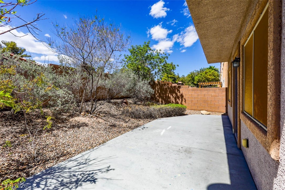 2812470 Property Photo 34