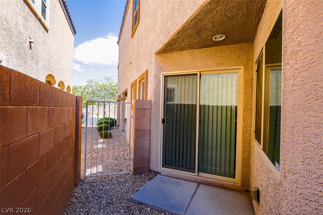 2812470 Property Photo 36