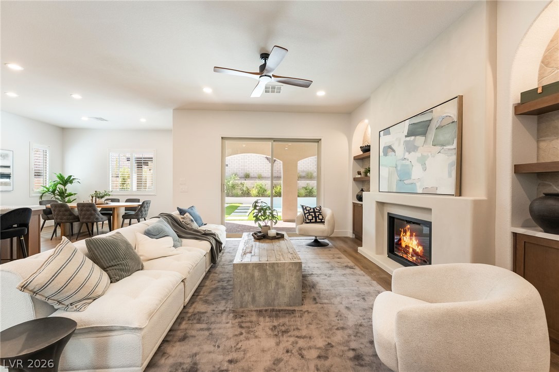 363 Molinetto Street Property Photo 10