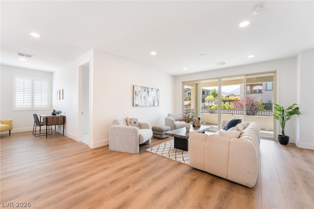 363 Molinetto Street Property Photo 37