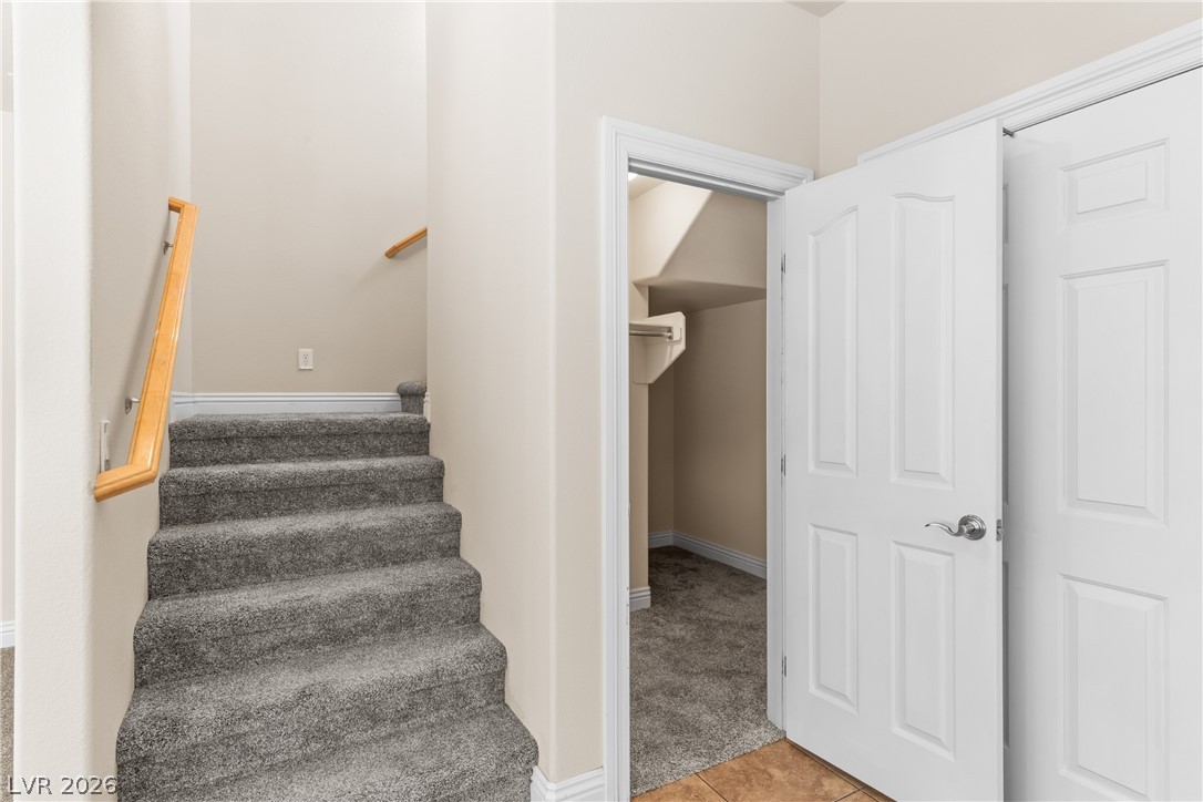1348 Cedar Berry Court Property Photo 10