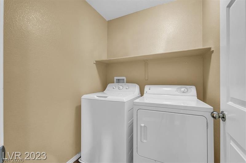 6870 Graceful Cloud Avenue Property Photo 7