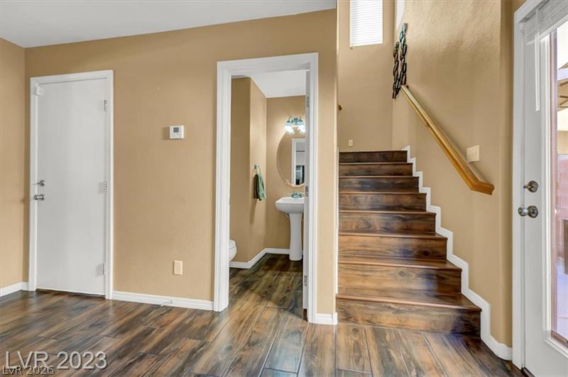 6870 Graceful Cloud Avenue Property Photo 13