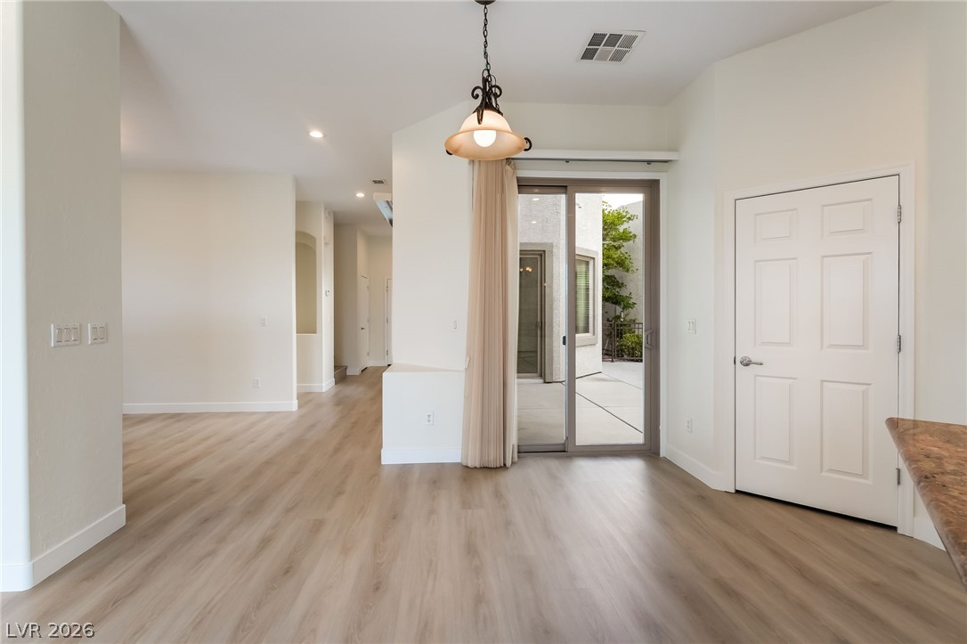 9157 Tudor Park Place Property Photo 17