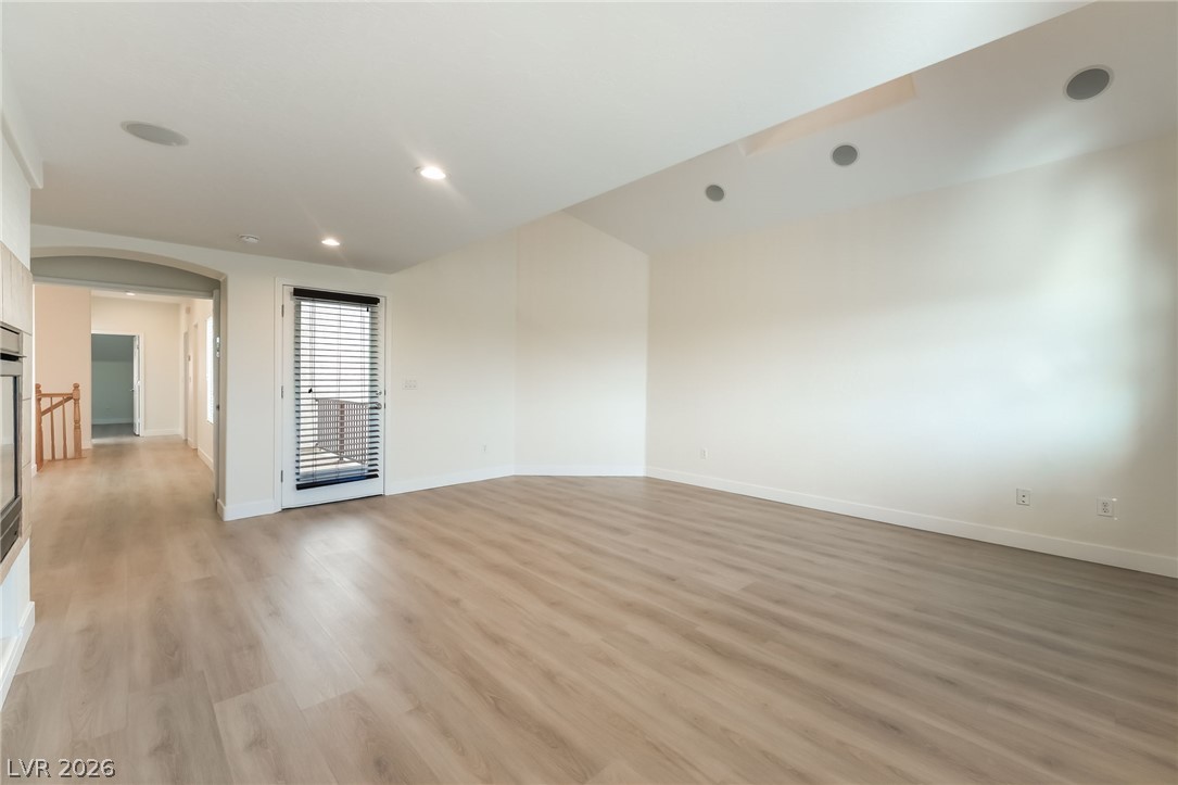 9157 Tudor Park Place Property Photo 23