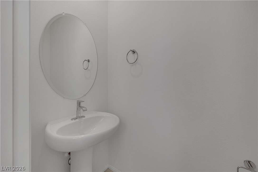 10435 Arbor Ridge Street Property Photo 16