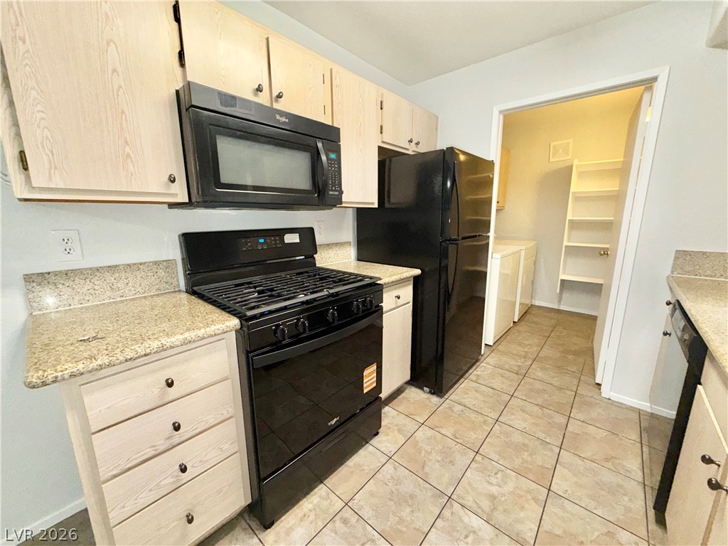 7885 West Flamingo Road 1168 Property Photo 9
