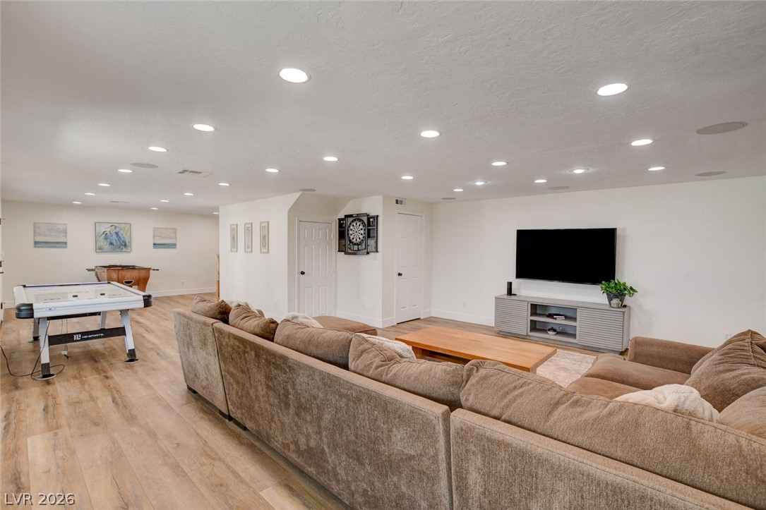 4362 Thistle Street Property Photo 44