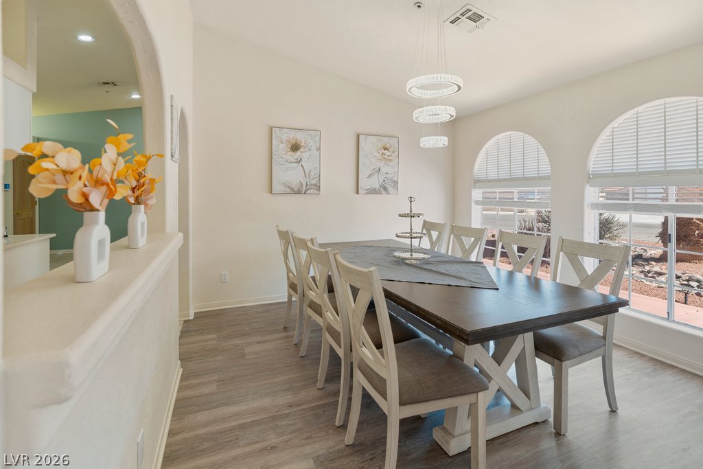 7110 La Cienega Street Property Photo 6
