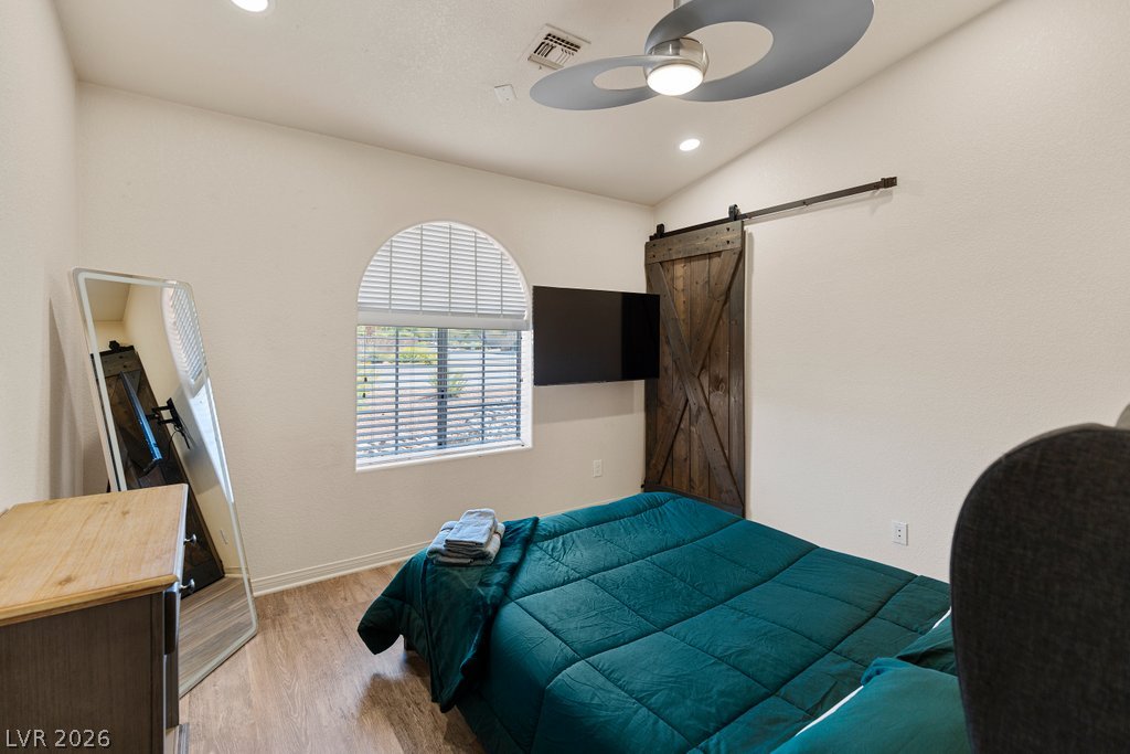 7110 La Cienega Street Property Photo 16