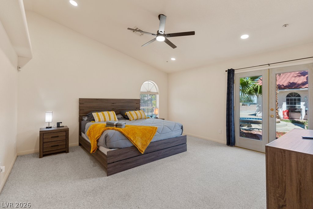7110 La Cienega Street Property Photo 23