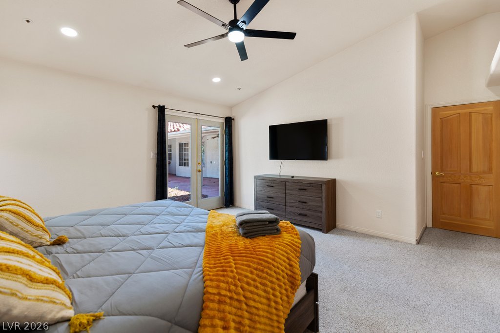 7110 La Cienega Street Property Photo 26