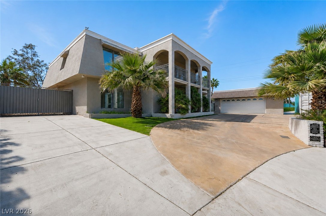1400 Maria Elena Drive Property Photo 2