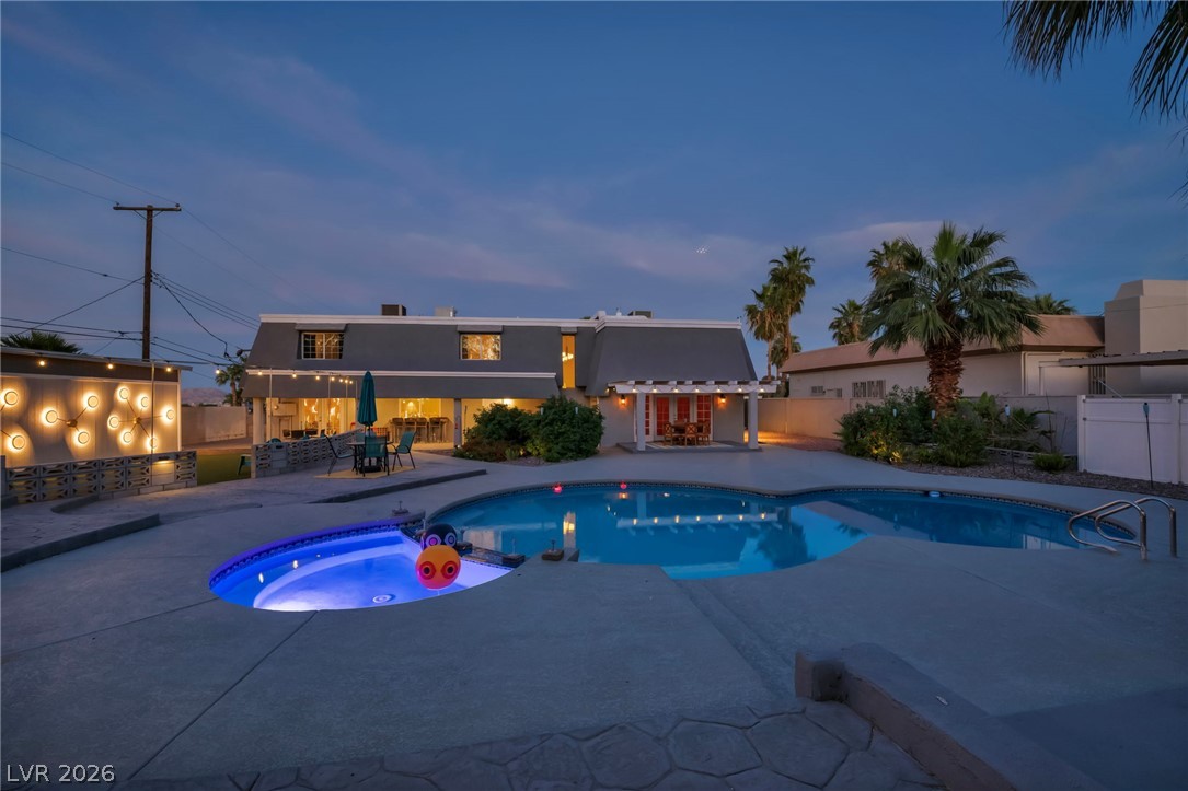 1400 Maria Elena Drive Property Photo 9