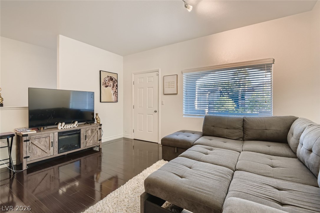 7701 West Robindale Road 265 Property Photo 6