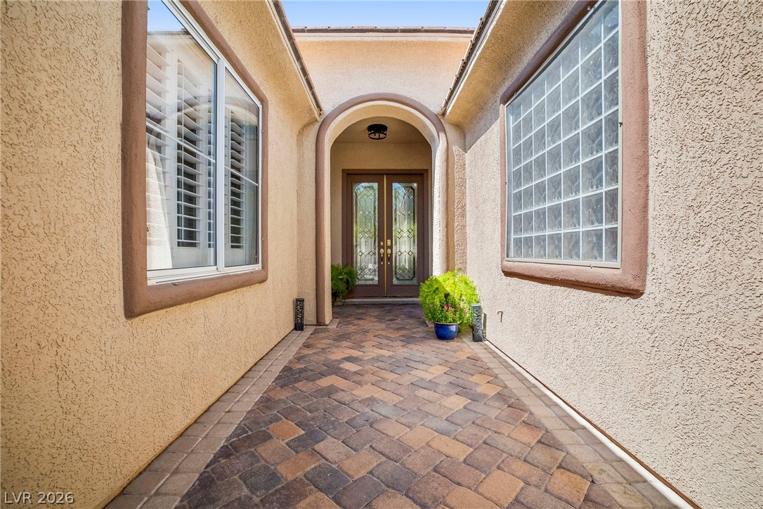 4439 Bella Cascada Street Property Photo 4
