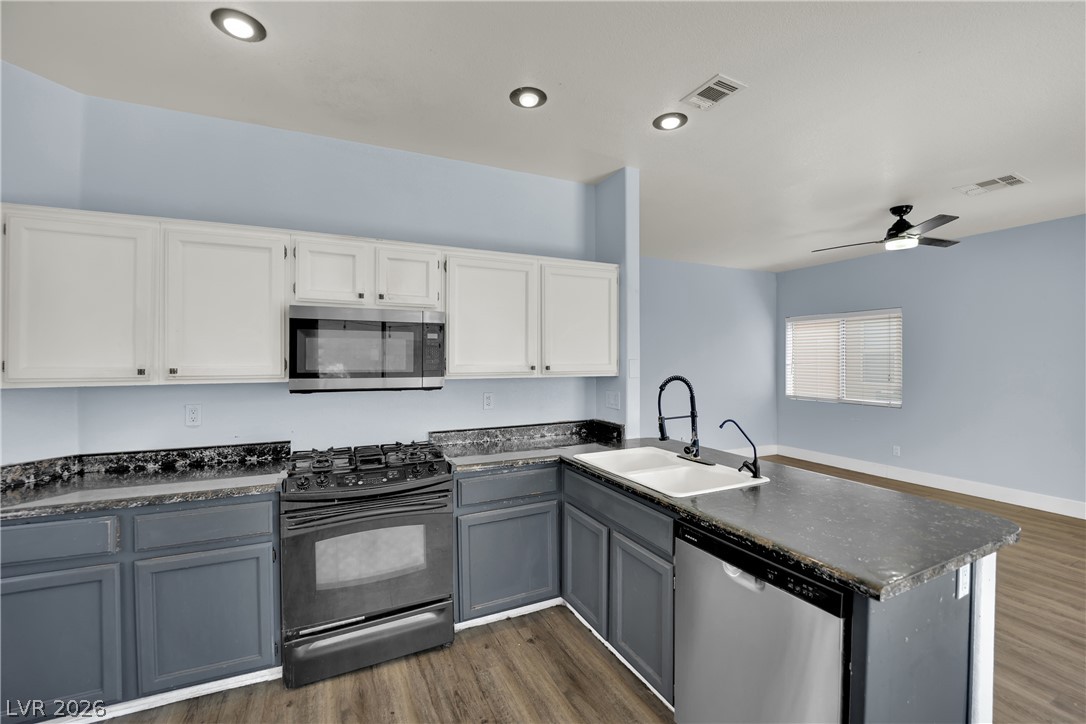 9087 Lava Bluff Court Property Photo 13
