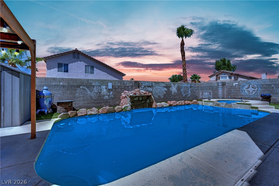 9087 Lava Bluff Court Property Photo 46