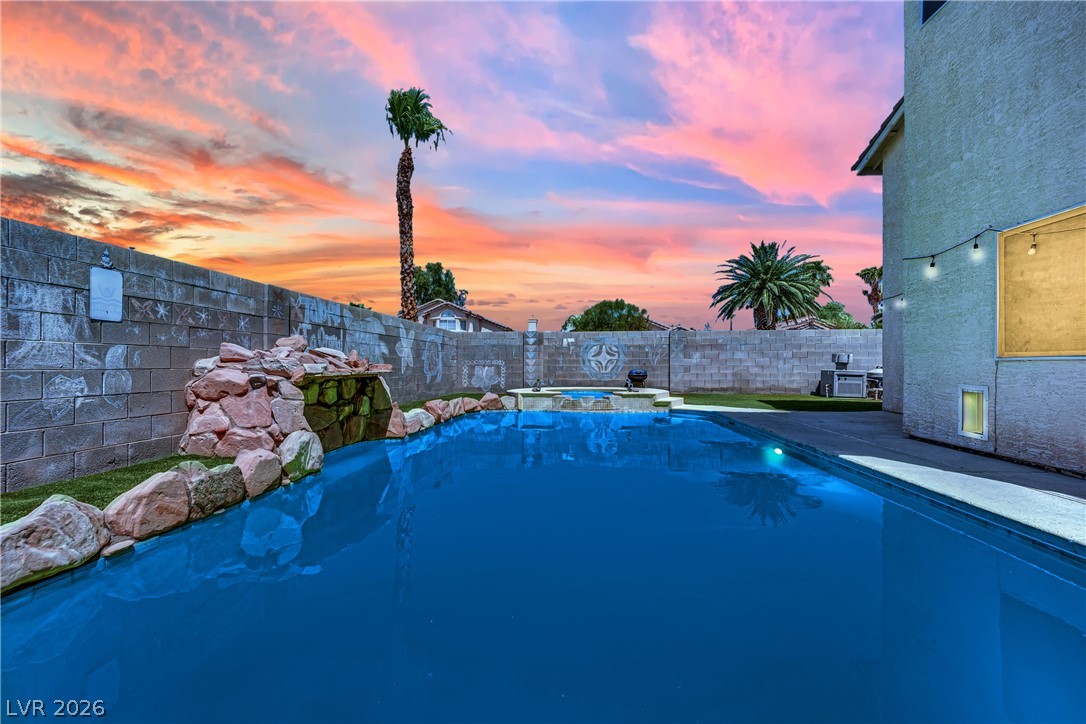 9087 Lava Bluff Court Property Photo 48