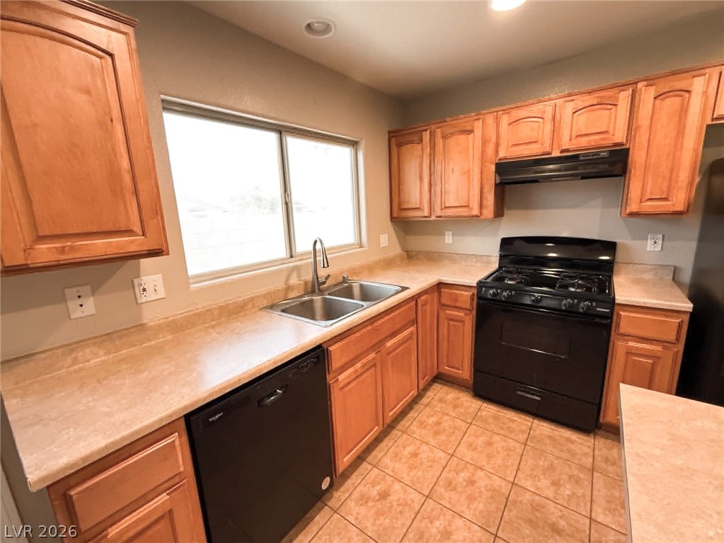 4446 Avery Park Avenue Property Photo 6