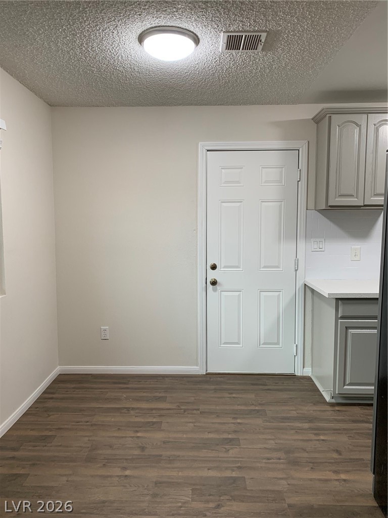 1304 Chestnut Street Property Photo 6
