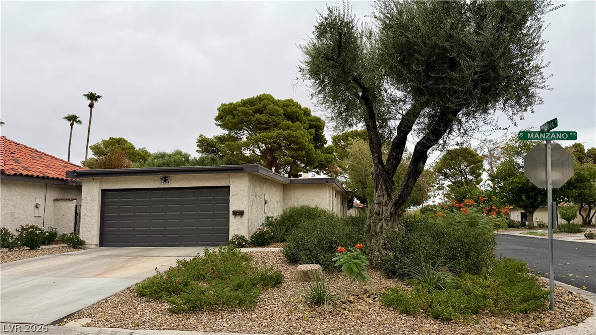 3464 Manzano Circle Property Photo 2