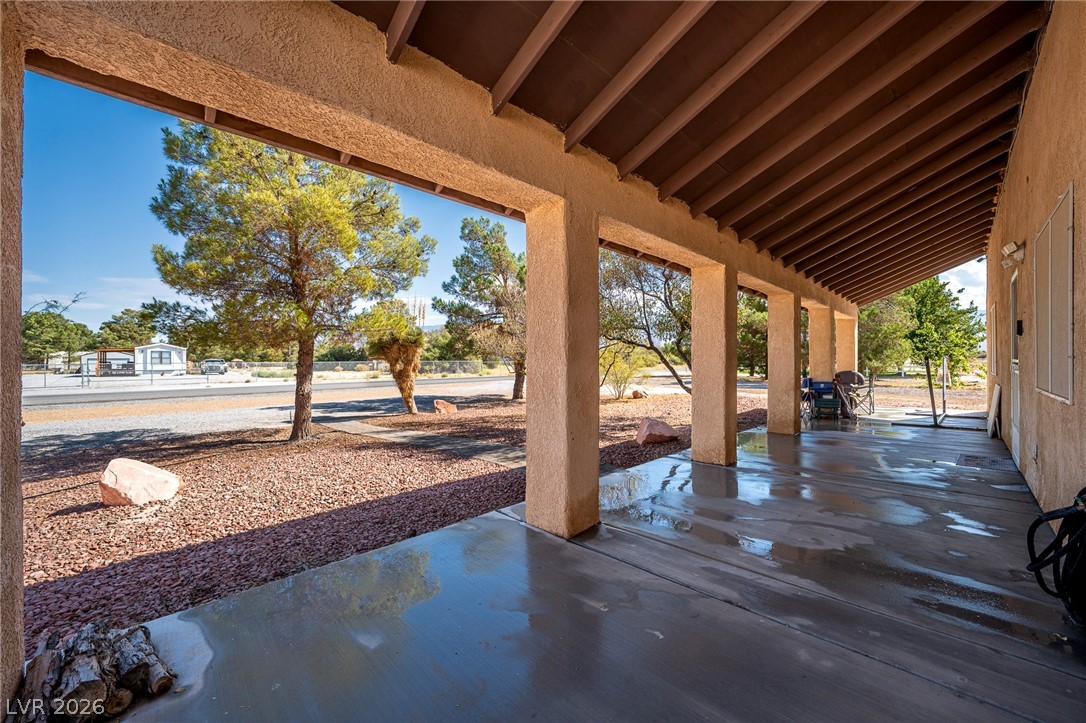 751 Bunarch Road Property Photo 4