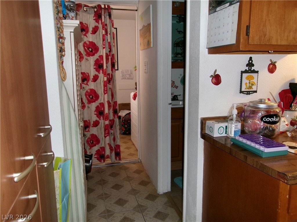 47 East Pacific Avenue Property Photo 3