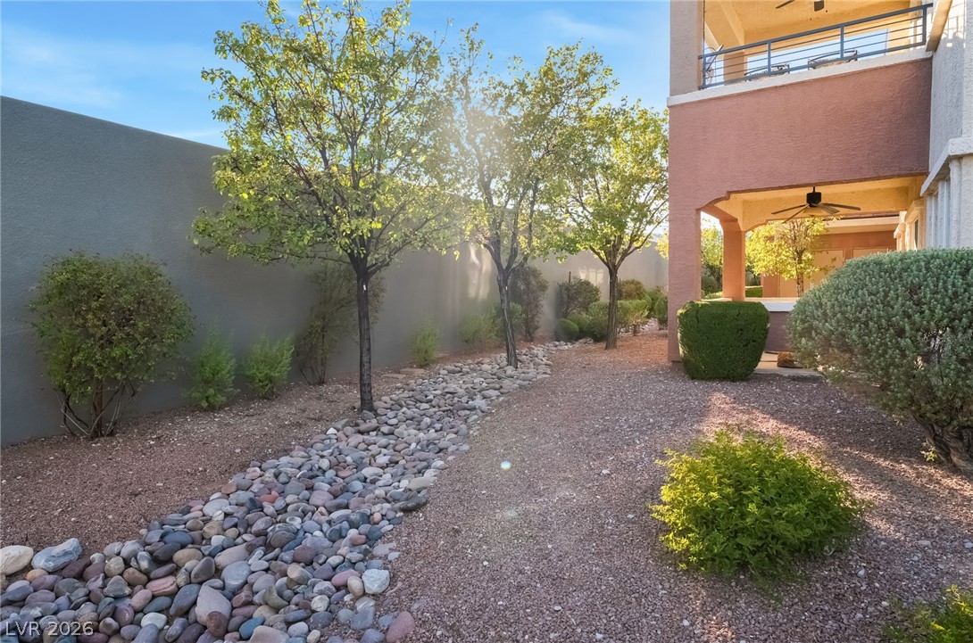 10809 Garden Mist Drive 1074 Property Photo 4