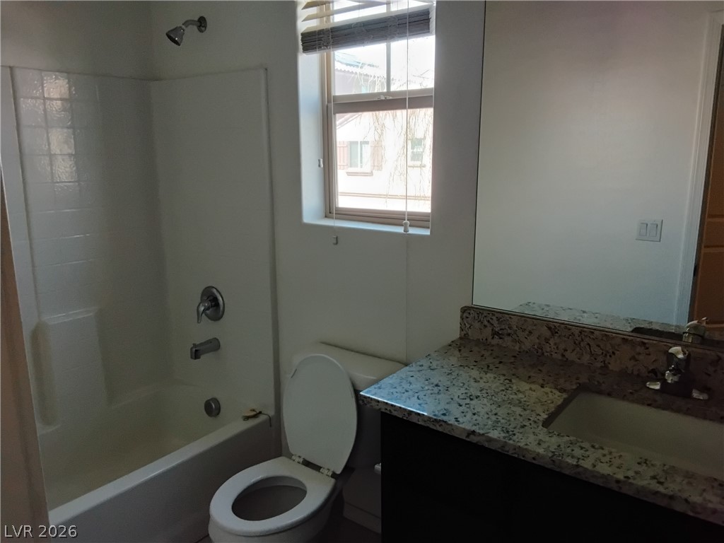 2468 Trumpet Creeper Street Property Photo 13