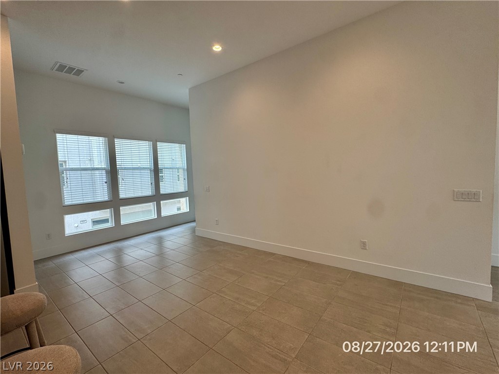 2506 Silent View Avenue Property Photo 4